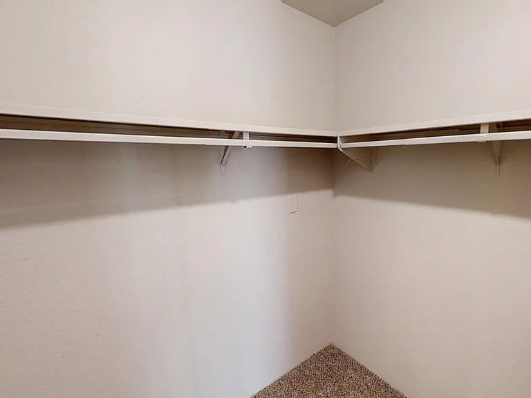 Sicily Walk-in Closet Sicily Walk-in Closet