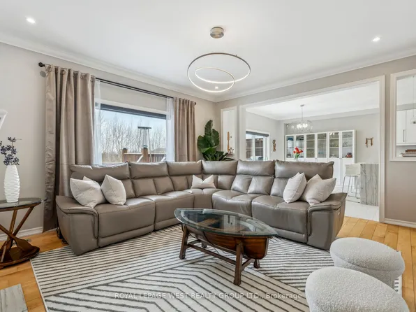 264 Morden Dr, Shelburne, ON L9V 2S3