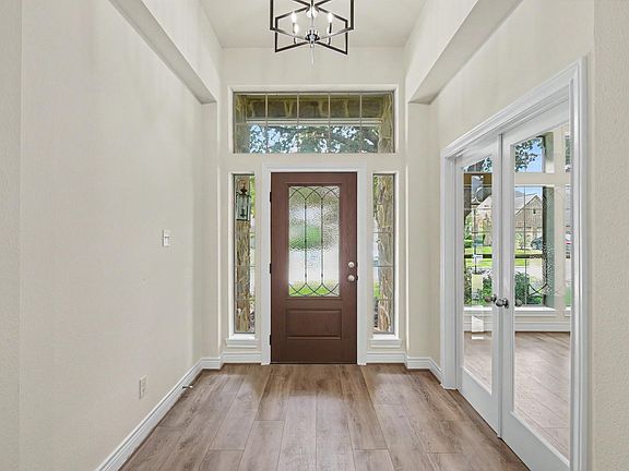 5th image of 1414 Laura Hills Ln