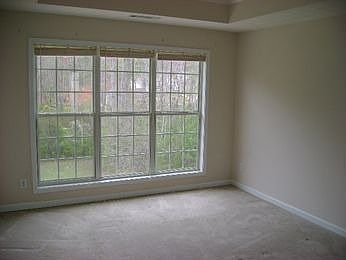 2nd image of 3924 Fieldway Rd