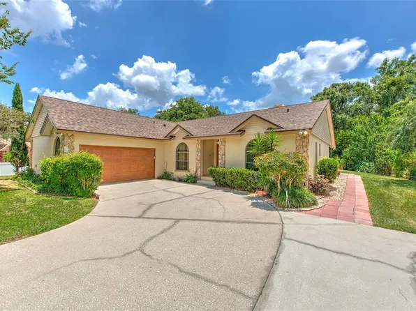 25128 Tradewinds Dr, Land O Lakes, FL 34639