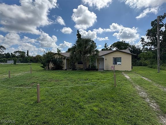 2nd image of 1324 Del Pine St