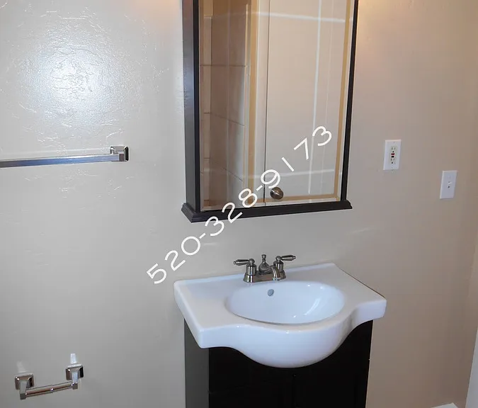 4107 E Los Robles St — Photo 20