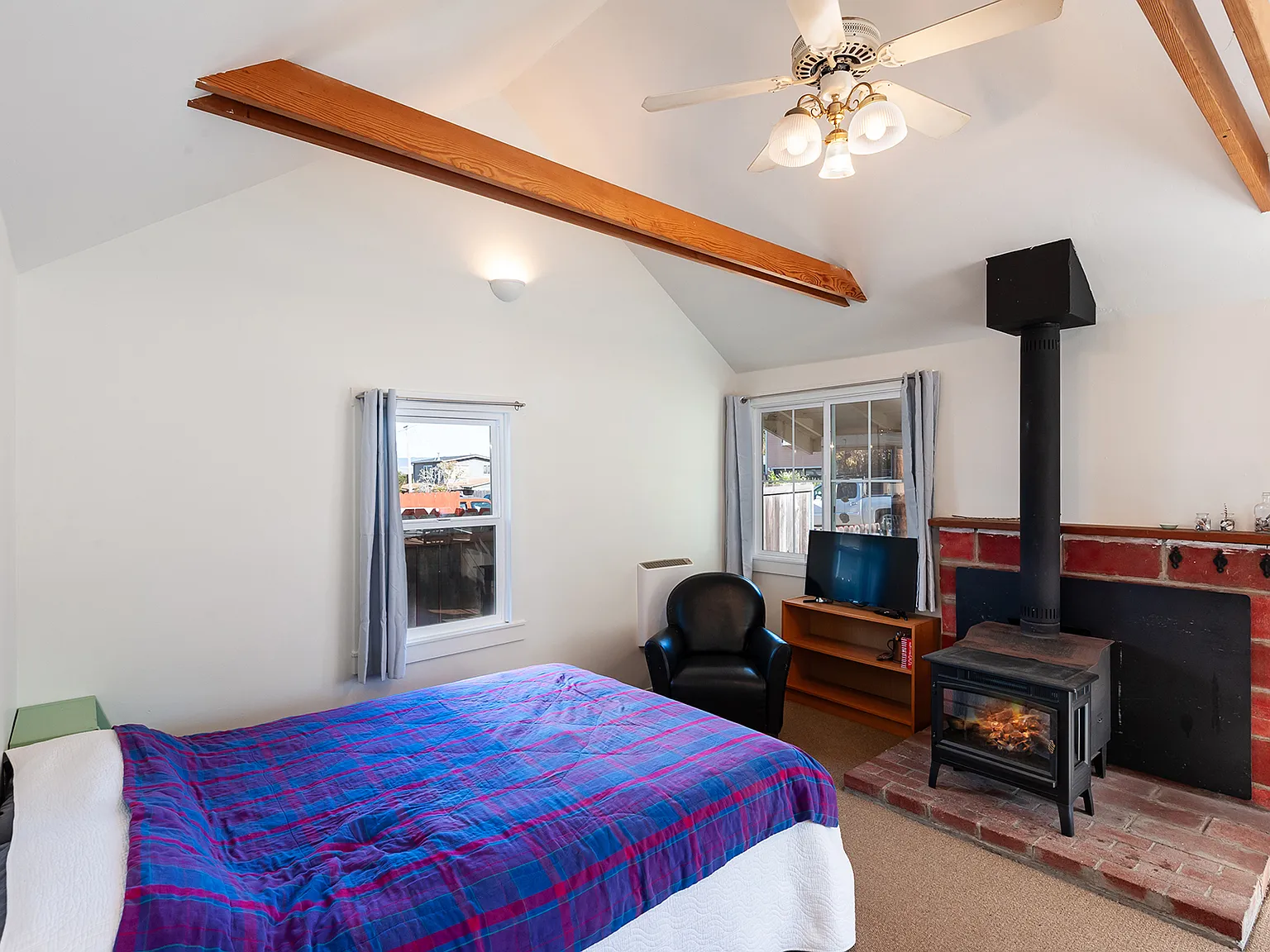 1 bed, 560 sqft, $2,700 — Photo 4