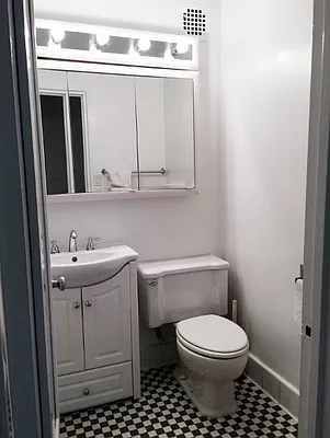 Rented by null | media 67