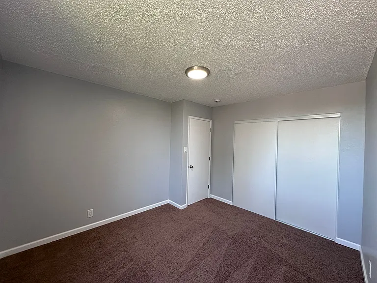 955-959 Joaquin Ave — Photo 9