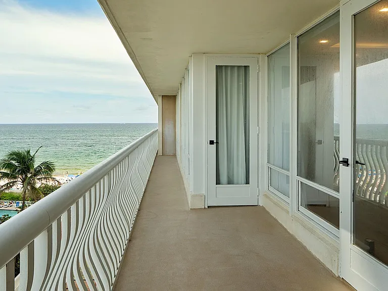 4020 Galt Ocean Dr #409 — Photo 20