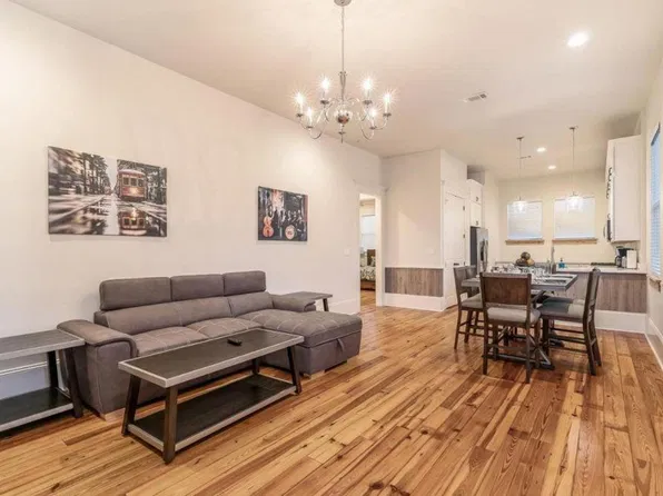 1501 Robert C Blakes Sr Dr, New Orleans, LA