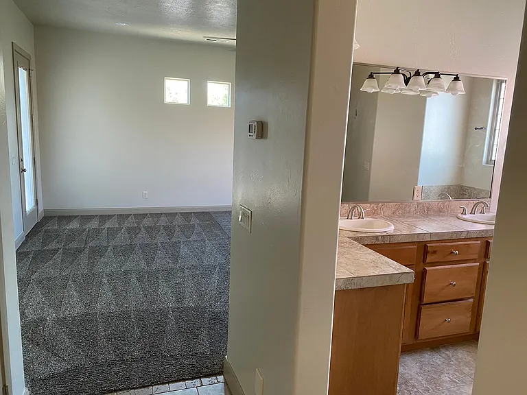 2090 S Belford Pl — Photo 9