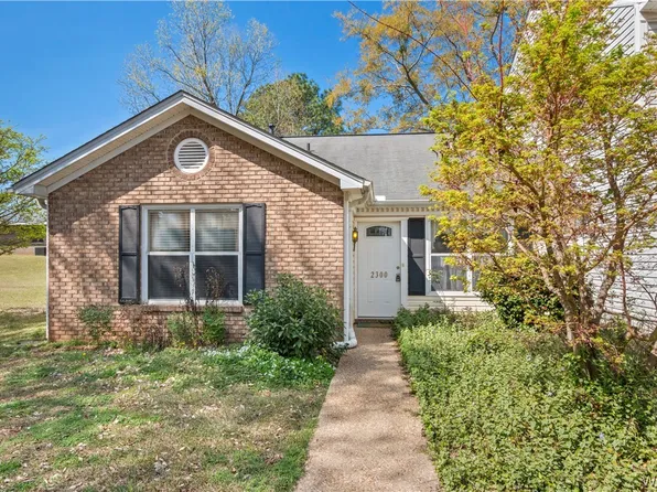 2300 Fairfax Ln, Tuscaloosa, AL 35406