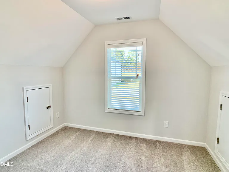 21 Henhouse Ct — Photo 18
