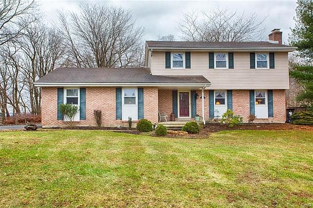 1st image of 2751 Hill Dr
