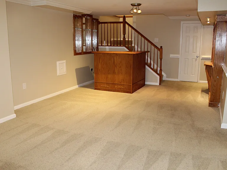 3524 Soffit Pl — Photo 2