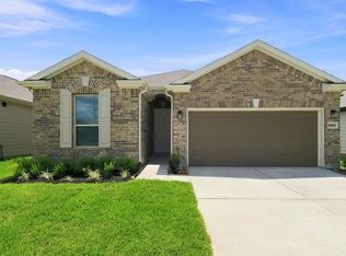 2863 Icarus Dr, Fresno, TX 77545