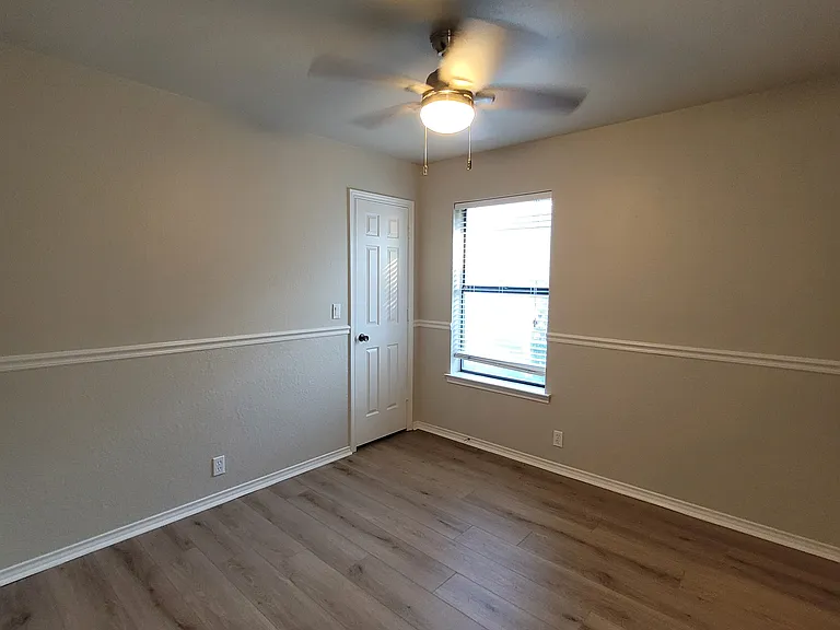776 Santa Fe Trl — Photo 21
