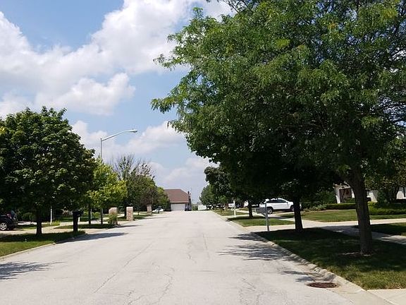 4th image of 9225 Almond Ln