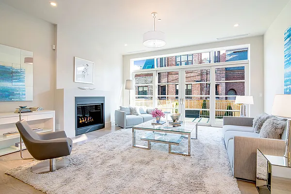 Rented by Arena Real Estate | media 11