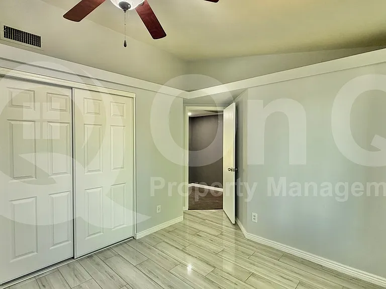 18439 N 56th Dr — Photo 13