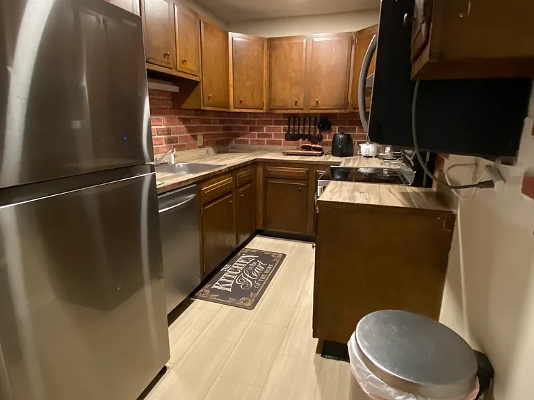 5 Apple Valley Pkwy #5 — Photo 3