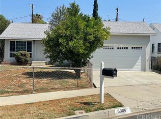6906 Cozycroft Ave, Winnetka, CA 91306