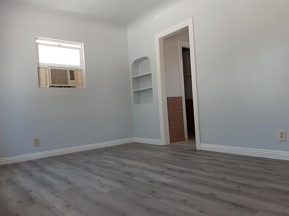 3rd image of 721 S McBride Ave