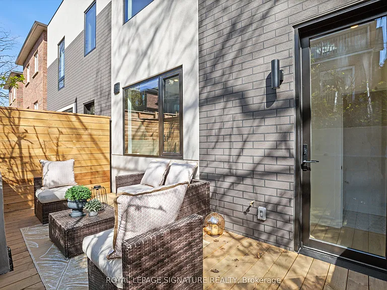 3 Heydon Park Rd — Photo 23