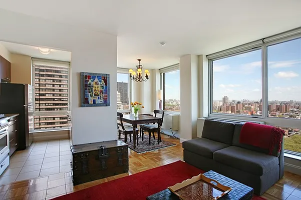 Sold by Corcoran | media 17