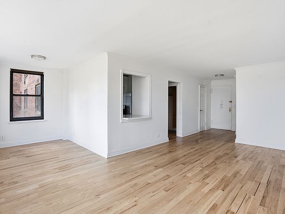 3rd image of 792 Columbus Ave APT 6T