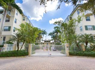 7572 SW 102nd St #307, Pinecrest, FL 33156