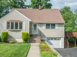 28 Valley Rd, Butler, NJ 07405