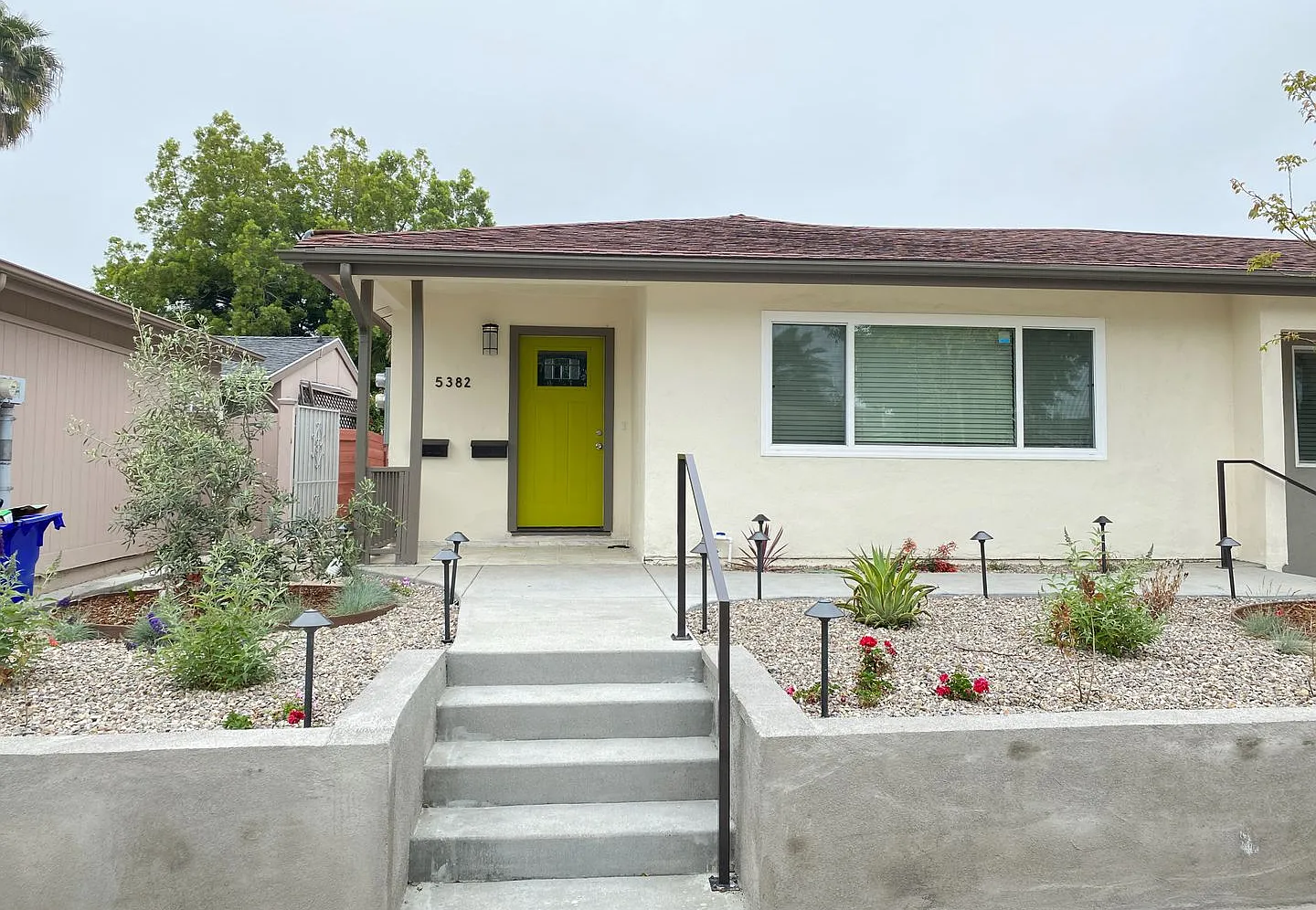 7 BD, 3 BR. Spacious Yard!! — Photo 2