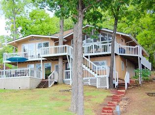 309 Crane Cove Dr, Sunrise Beach, MO 65079