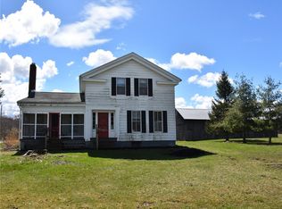 5161 Carpenter Rd, Conneautville, PA 16406
