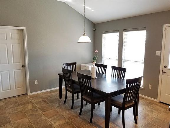 5th image of 6504 Manitoba St