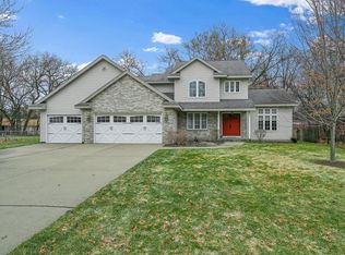 1420 Brookshire Dr, Plover, WI 54467