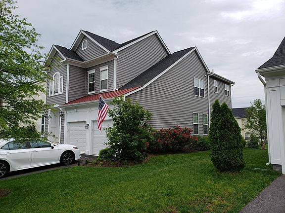 3rd image of 2427 Macallister Ln