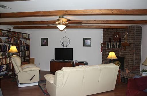 4th image of 2506 Savannah Ct