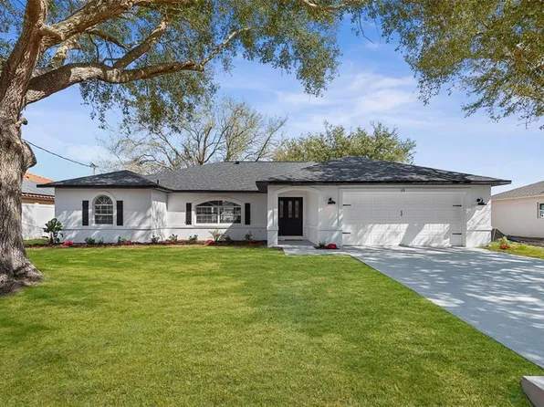 15 Fairbank Ln, Palm Coast, FL 32137