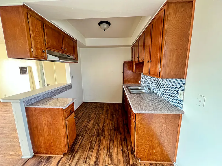3263 Carlin Ave #B — Photo 6