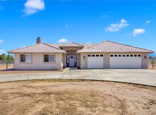 7195 Cataba Rd, Oak Hills, CA 92344