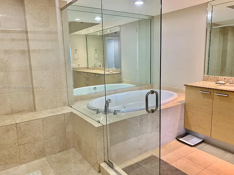 1830 S Ocean Dr #1610 — Photo 20