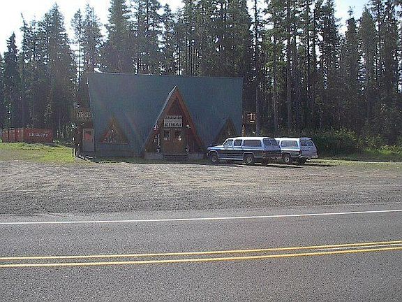 Tamarack Inn : Summer