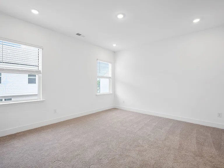 3227 Aberdeen Row — Photo 27