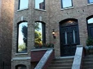 820 S Bishop St, Chicago, IL 60607