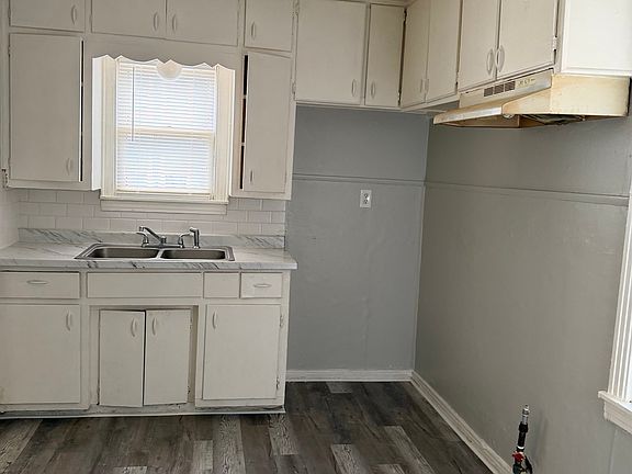 3rd image of 1616 N 7th St