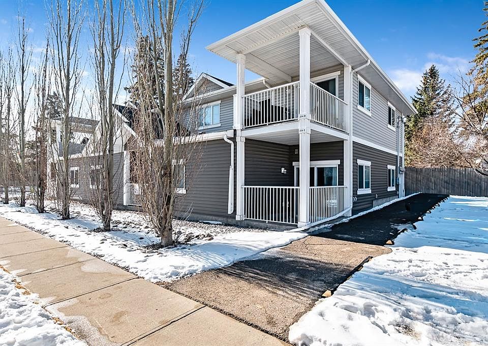 1st image of 204 6th Ave