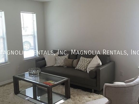 3rd image of 3216 Bellas Hadas St #A