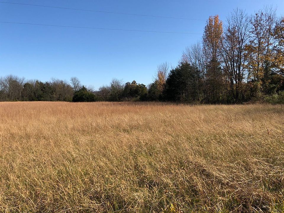 2nd image of 999 Chapel Ln