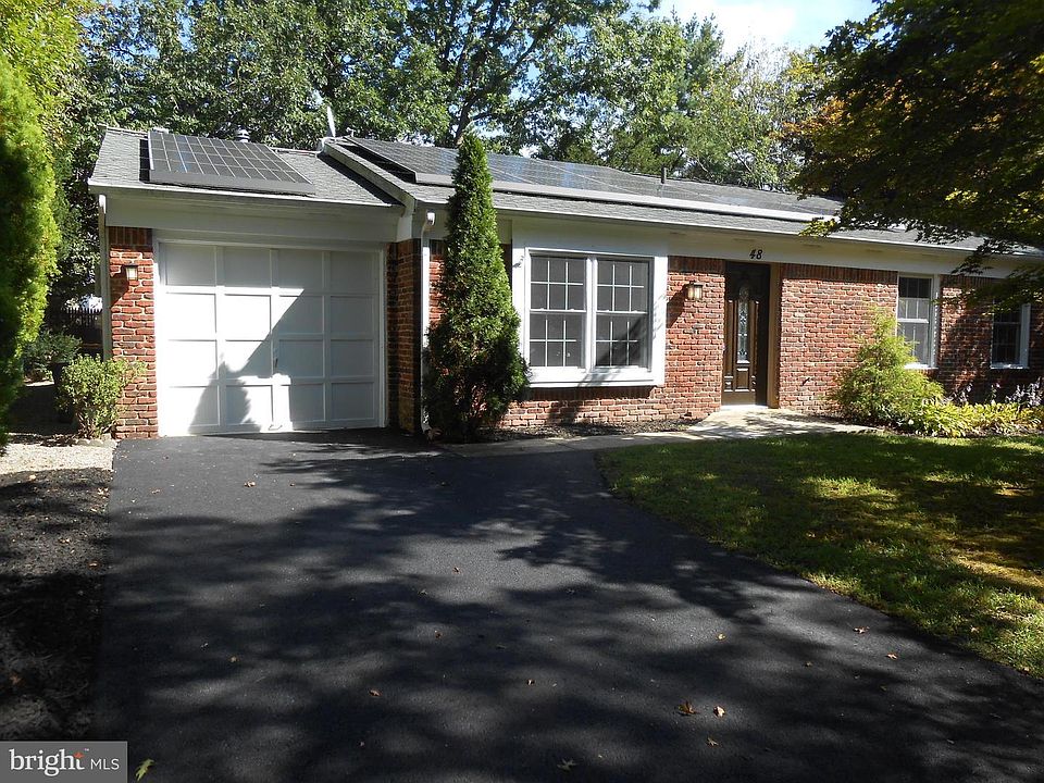 1st image of 48 Mizzen Dr