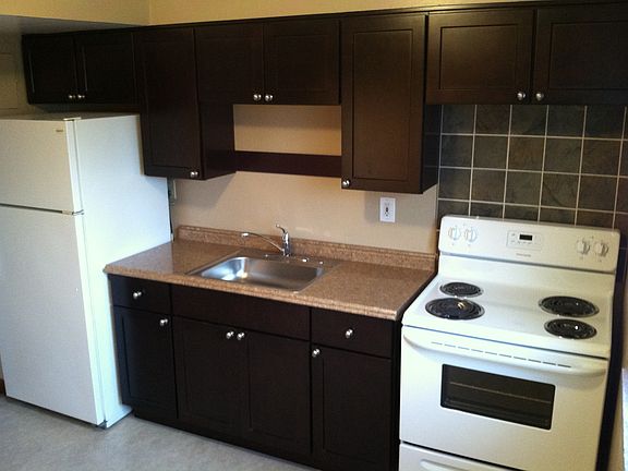 2nd image of 16909 Albers Ave APT 5